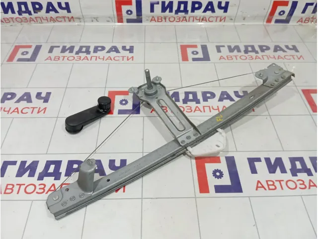 Стеклоподъемник механический передний левый Renault Logan 8200800402