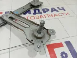Стеклоподъемник механический задний правый Renault Logan 8200783891