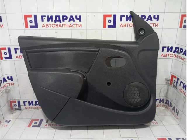 Обшивка двери передней левой Renault Logan 6001551499