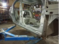 Порог со стойкой правый Renault Logan