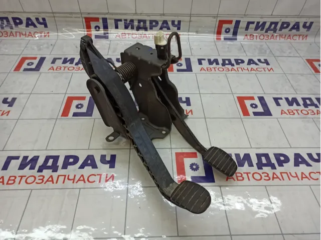 Блок педалей Renault Logan 465106970R