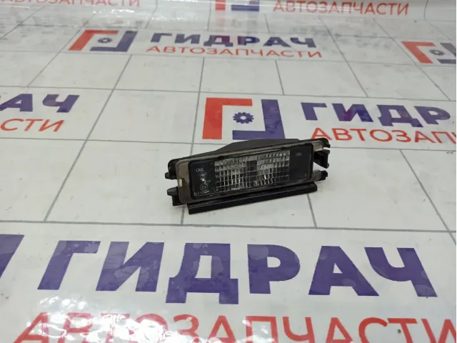 Фонарь подсветки номера Renault Logan 8200957874