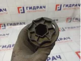 Крепление (болт) запасного колеса Renault Logan 7703041034