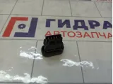 Кнопка обогрева стекла Renault Logan 8200710682