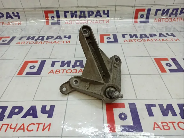 Кронштейн КПП (АКПП, МКПП) Renault Logan 8200043084