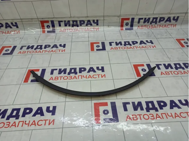 Накладка крыла Renault Logan 8200419798