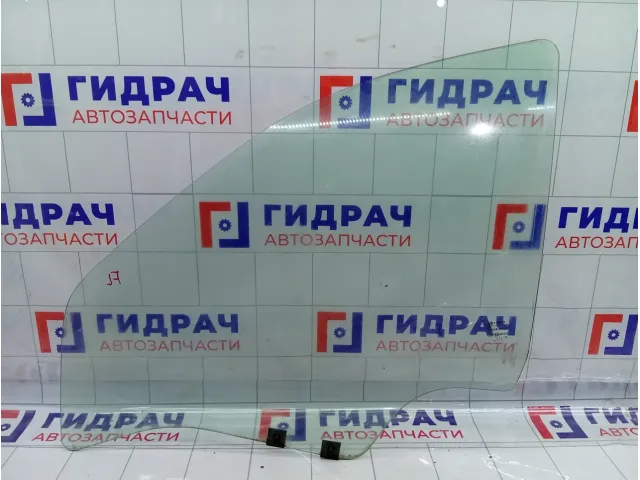 Стекло двери передней левой Renault Logan 8200240555