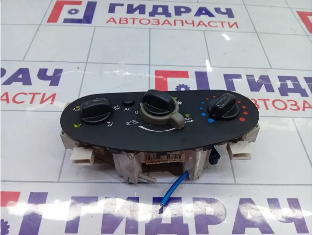 Блок управления отопителем (печкой) Renault Logan 6001551698
