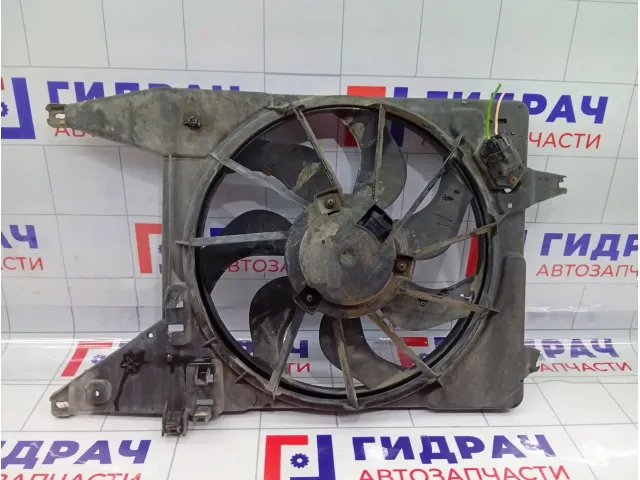 Вентилятор радиатора Renault Logan 214815057R