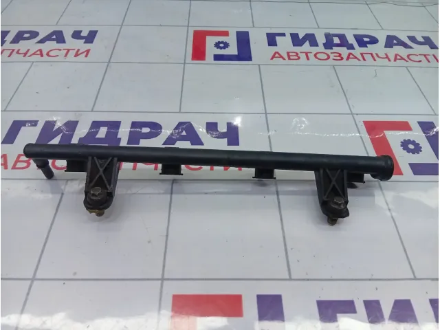Топливная рампа (топливная рейка) Renault Logan 8200494284