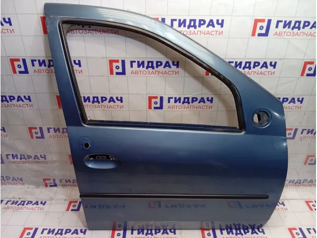 Дверь передняя правая Renault Logan 801001895R