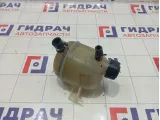 Бачок расширительный Renault Logan 7701470460
