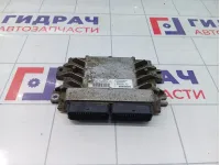 Блок управления двигателем Renault Logan 8200856659