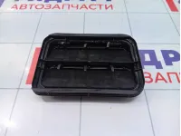 Решетка вентиляционная Renault Logan 7700838358