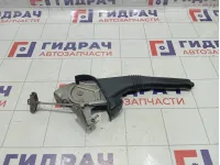 Рычаг, педаль стояночного тормоза Renault Logan 360108002R