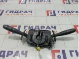 Переключатель подрулевой Renault Logan 8200792575