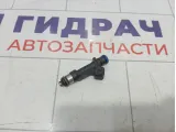 Форсунка инжекторная Renault Logan 8200227124