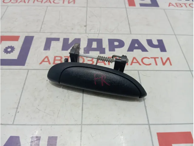 Ручка двери наружная правая Renault Logan 7700433076