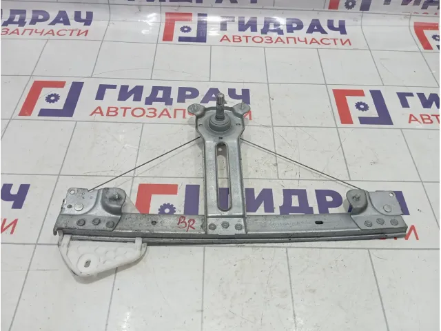 Стеклоподъемник механический задний правый Renault Logan 8200783891