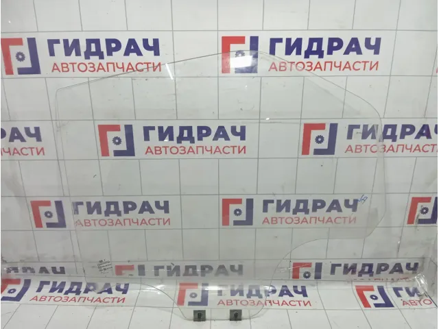 Стекло двери задней левой Renault Logan 8200240553
