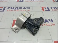 Опора двигателя правая Renault Logan 8200204600
