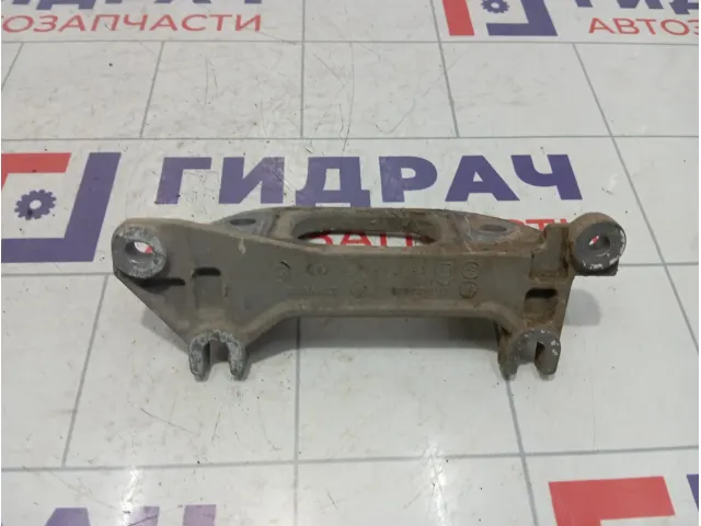 Кронштейн КПП (АКПП, МКПП) Renault Logan 8200216113