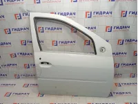 Дверь передняя правая Renault Logan 801005442R