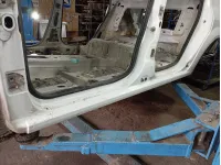 Порог со стойкой левый Renault Logan