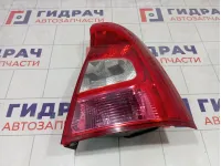 Фонарь задний правый Renault Logan 8200744759