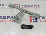 Стеклоподъемник механический задний правый Renault Logan 8200783891