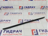 Уплотнитель стекла заднего правого Renault Logan 6001547008