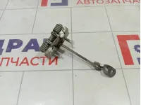 Ограничитель двери задний Renault Logan 804305879R