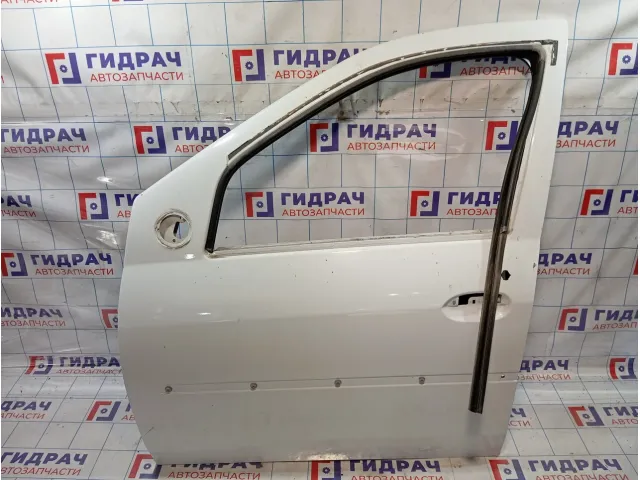 Дверь передняя левая Renault Logan 801016598R