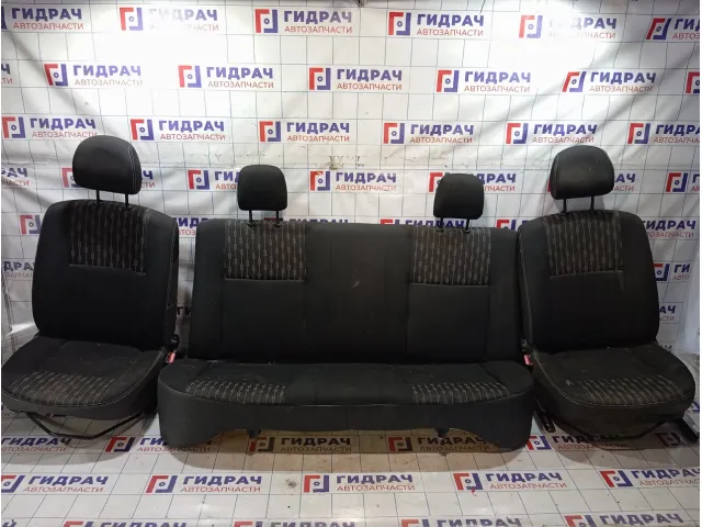 Сиденье комплект Renault Logan