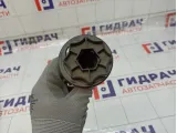 Крепление (болт) запасного колеса Renault Logan 7703041034