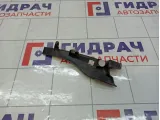 Накладка петли капота правая Renault Logan 8200273994