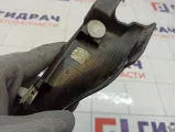 Накладка петли капота правая Renault Logan 8200273994