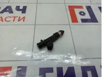 Форсунка инжекторная Renault Logan 8200227124