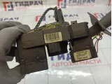Переключатель подрулевой в сборе Renault Logan 6001551355