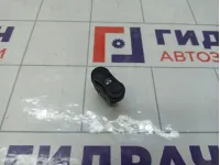 Кнопка стеклоподъемника Renault Logan 8200602227
