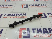 Топливная рампа (топливная рейка) Renault Logan 8200494284