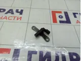 Датчик положения коленвала Renault Logan 8200772182