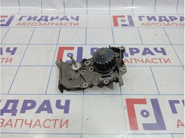 Насос водяной (помпа) Renault Logan 2 210105707R
