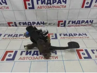 Педаль сцепления Renault Logan 2 465037621R