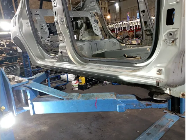 Порог со стойкой правый Renault Logan 2