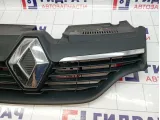 Решетка радиатора Renault Logan 2 623105727R