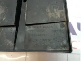 Крепление АКБ (корпус/подставка) Renault Logan 2 648947133R