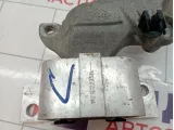 Опора двигателя правая Renault Logan 2 112102235R