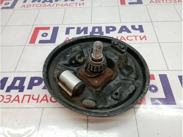 Щит опорный задний правый Renault Logan 2 440007570R