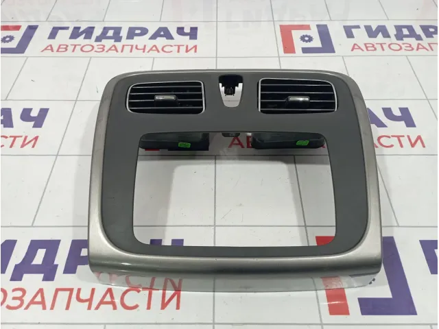 Рамка магнитолы Renault Logan 2 682601960R